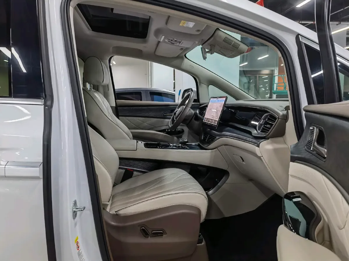 2022 Infiniti QX55 2.0T 245HP L4 CVT,autocango,china used car exporter,china ev exporter,chinese used car exporter,chinese used ev exporter