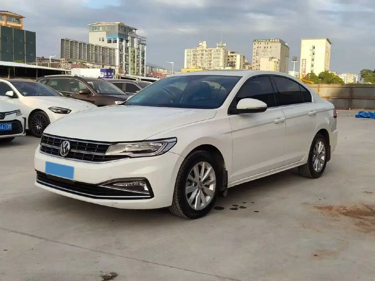 2020 Volkswagen Bora 1.5L 113HP L4 6AT