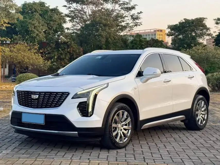 2020 Cadillac XT4 2.0T 237HP L4 9AT