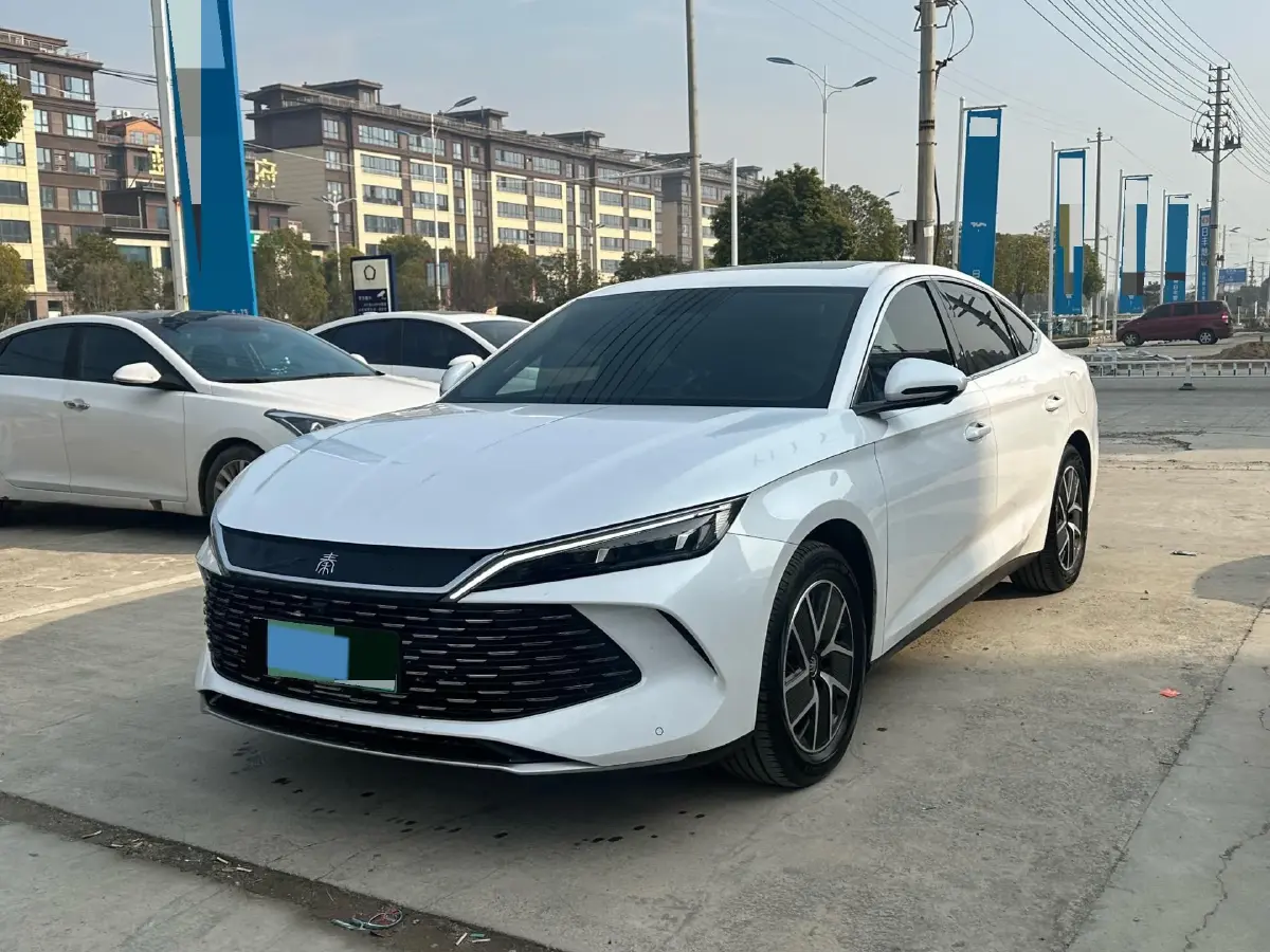2024 BYD QinL 1.5L 101HP L4 E-CVT PHEV 15.87KWH