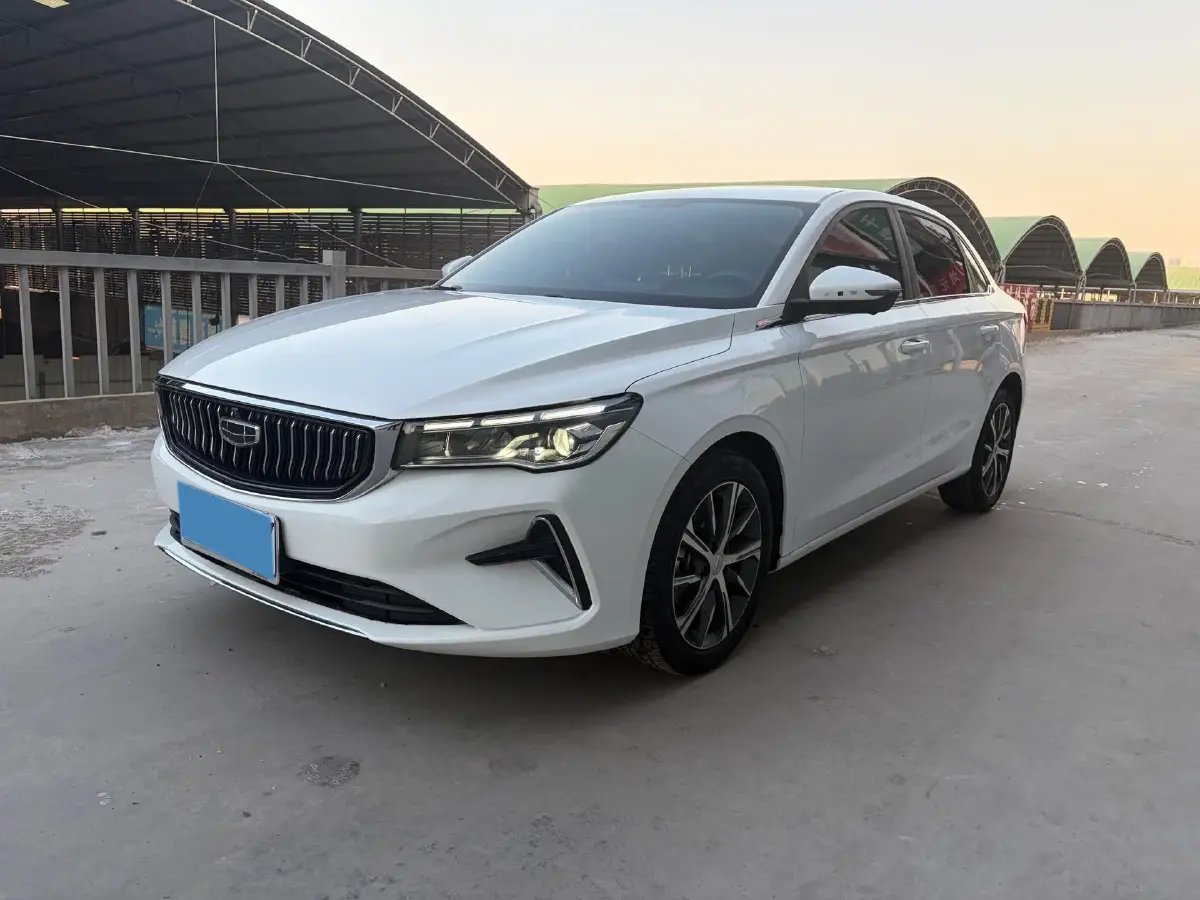 2022 Geely Emgrand 1.5L 114HP L4 CVT
