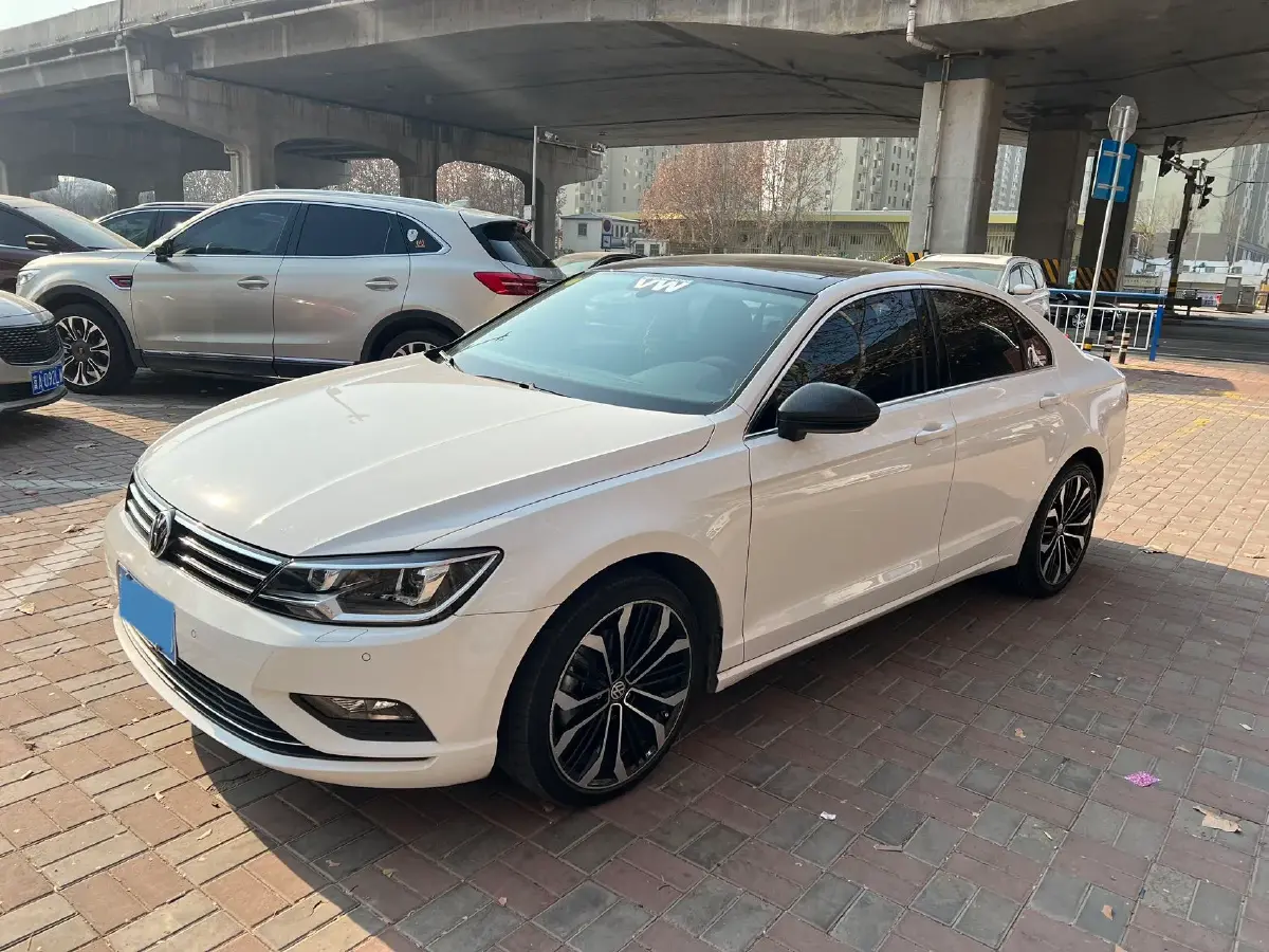 2017 Volkswagen Lamando 1.4T 150HP L4 7DCT