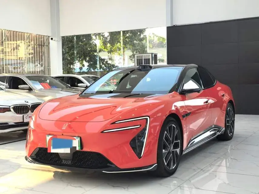 2025 Avatr 12 1.5T 156HP L4 REEV 39.05KWH