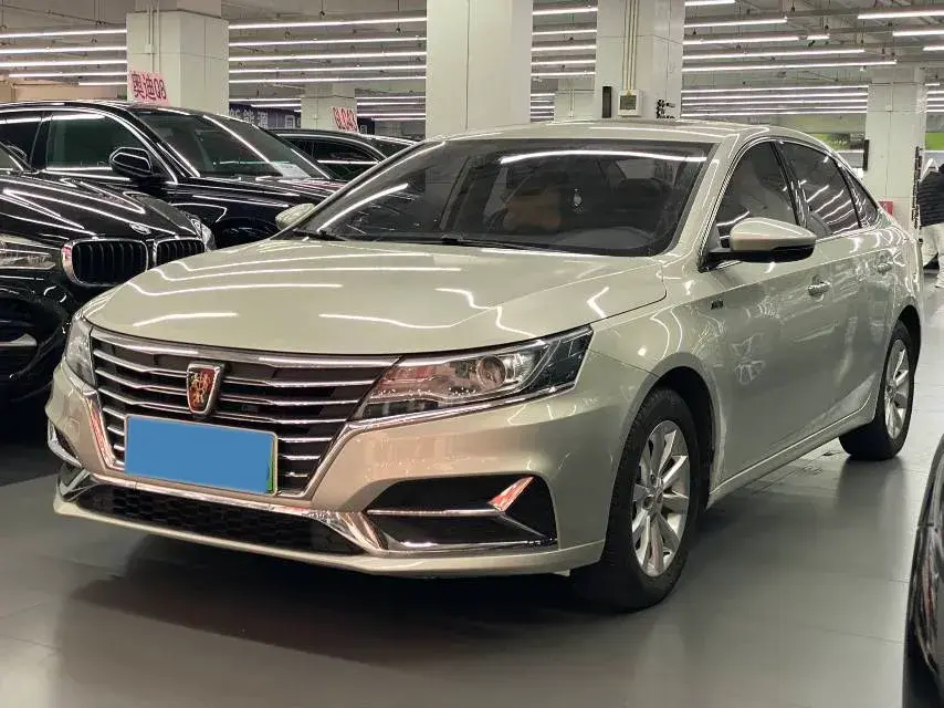 2017 Roewe i6 1.0T 125HP L3 2AT PHEV