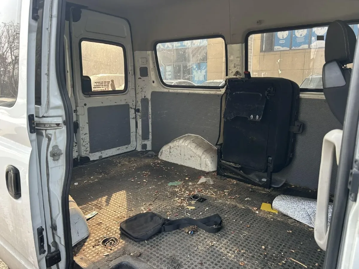 2021 Foton Scenery G9 2.4L 160HP L4 5MT,autocango,china used car exporter,china ev exporter,chinese used car exporter,chinese used ev exporter