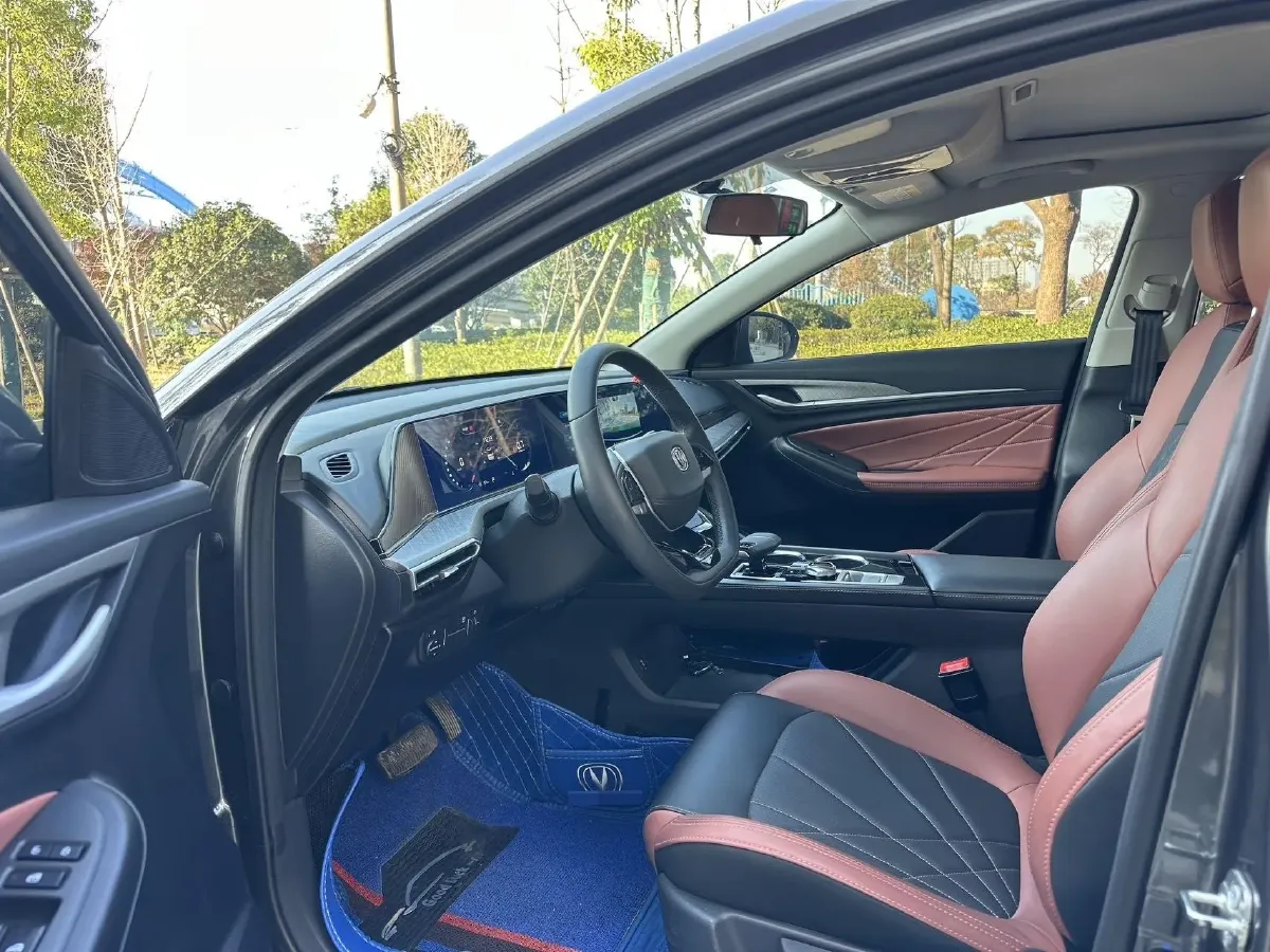 2022 ChangAn Eado 1.4T 160HP L4 7DCT,autocango,china used car exporter,china ev exporter,chinese used car exporter,chinese used ev exporter