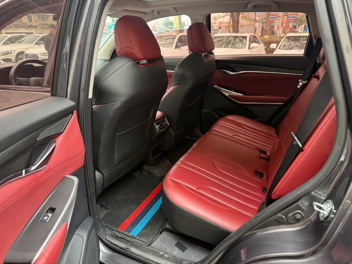 2021 ChangAn CS75 Plus 1.5T 178HP L4 6AT,autocango,china used car exporter,china ev exporter,chinese used car exporter,chinese used ev exporter