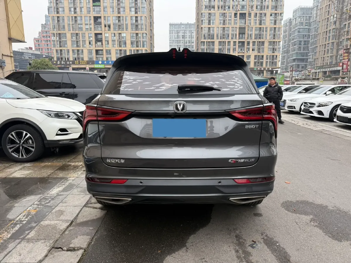 2021 ChangAn CS75 Plus 1.5T 178HP L4 6AT,autocango,china used car exporter,china ev exporter,chinese used car exporter,chinese used ev exporter