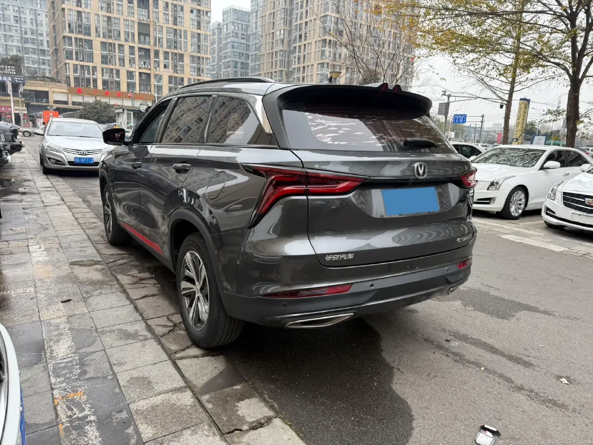 2021 ChangAn CS75 Plus 1.5T 178HP L4 6AT,autocango,china used car exporter,china ev exporter,chinese used car exporter,chinese used ev exporter