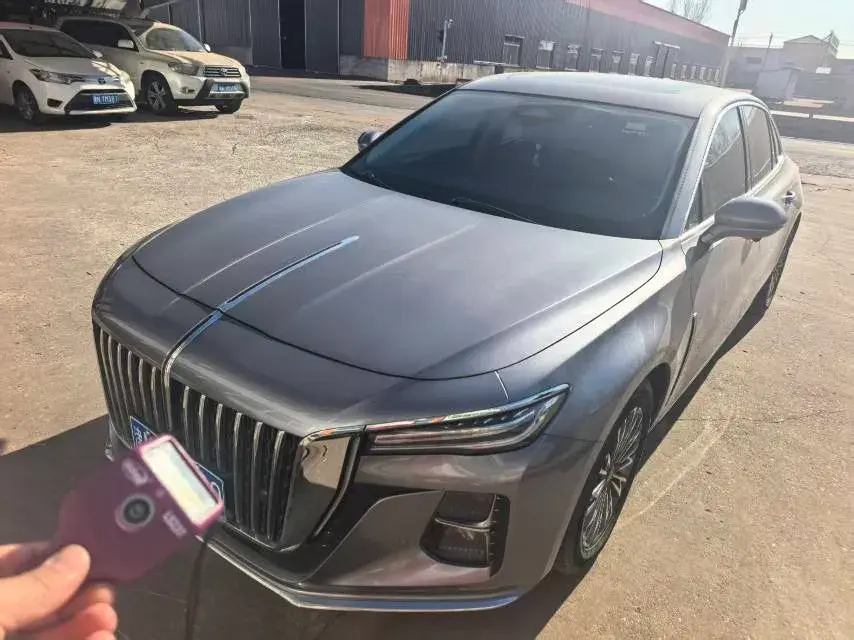 2023 HongQi H5 2.0T 224HP L4 8AT