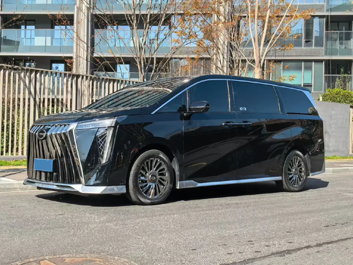 2023 GAC Trumpchi M8 2.0T 252HP L4 8AT