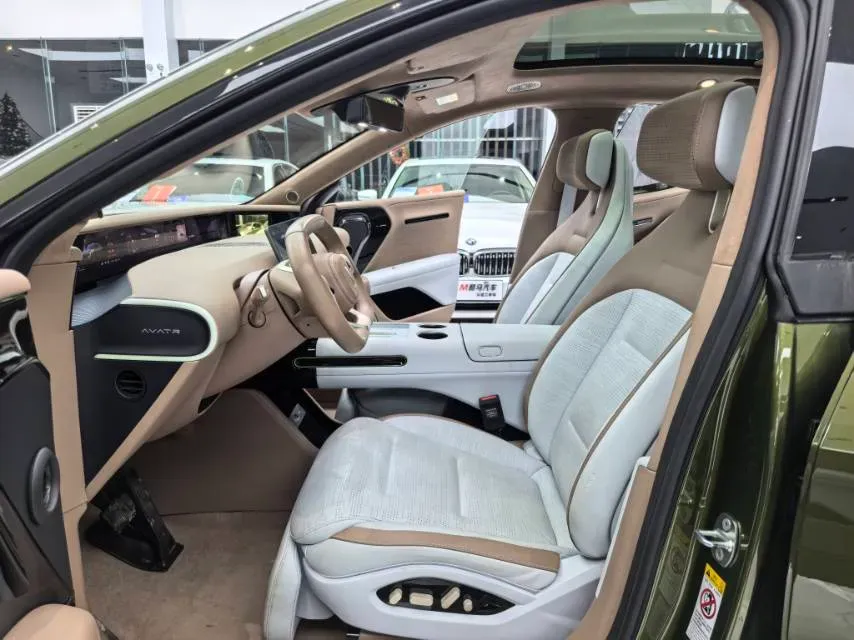 2024 Avatr 07 1.5T 156HP L4 REEV 39.05KWH,autocango,china used car exporter,china ev exporter,chinese used car exporter,chinese used ev exporter