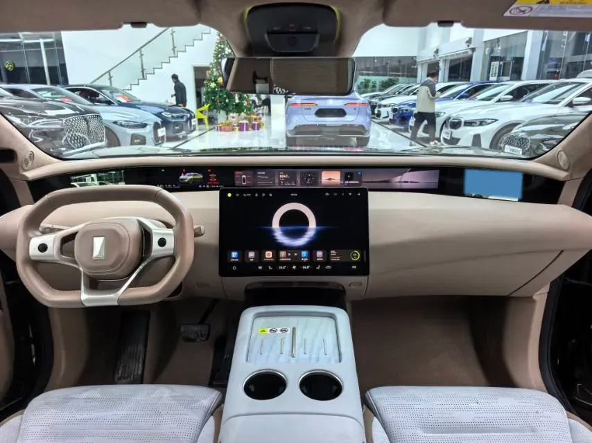 2024 Avatr 07 1.5T 156HP L4 REEV 39.05KWH,autocango,china used car exporter,china ev exporter,chinese used car exporter,chinese used ev exporter