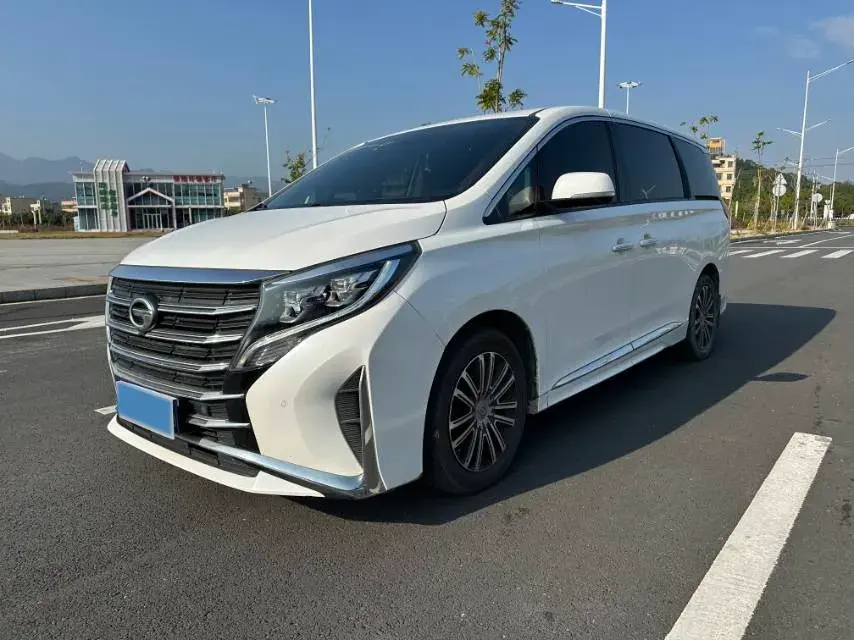 2021 GAC Trumpchi M8 2.0T 252HP L4 8AT