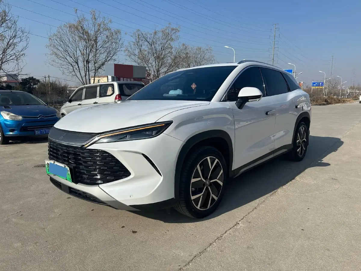 2024 BYD SongL DM-i 1.5L 101HP L4 E-CVT PHEV 26.6KWH