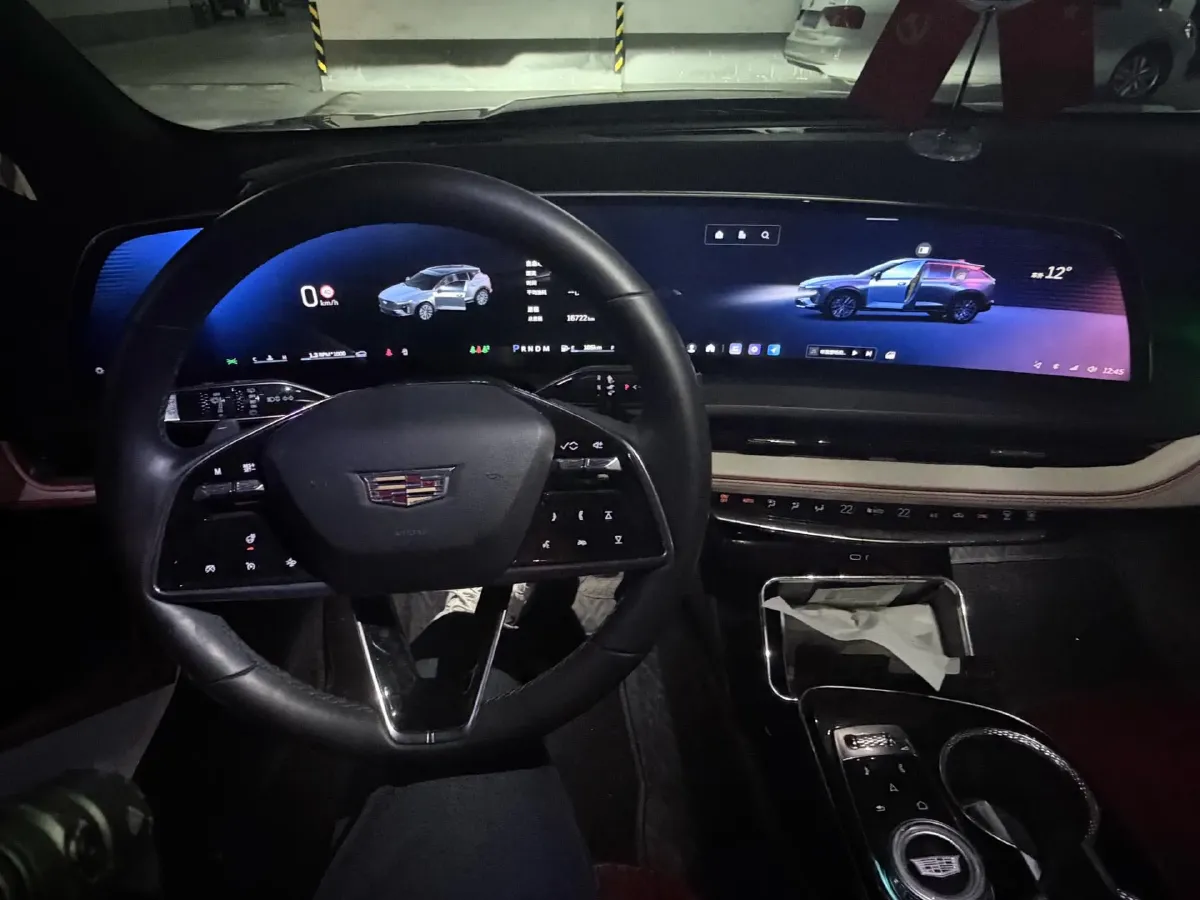 2023 Cadillac GT4 1.5T 211HP L4 9AT,autocango,china used car exporter,china ev exporter,chinese used car exporter,chinese used ev exporter