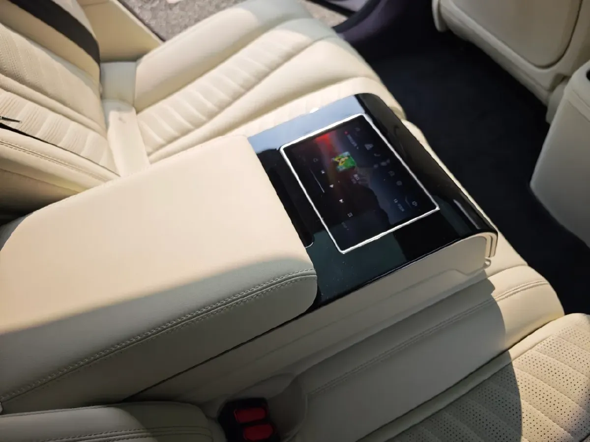 2025 YangWang U7 BEV 135.5KWH,autocango,china used car exporter,china ev exporter,chinese used car exporter,chinese used ev exporter