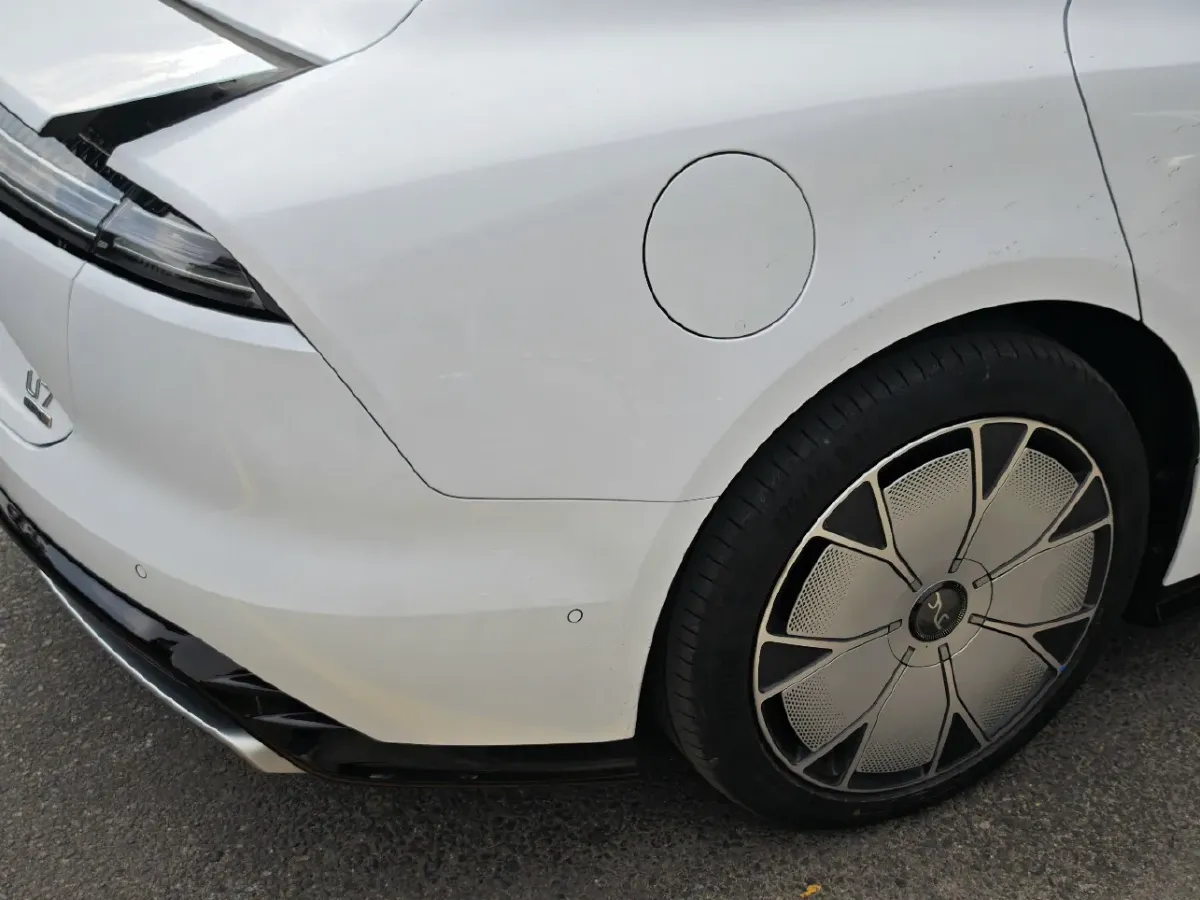 2025 YangWang U7 BEV 135.5KWH,autocango,china used car exporter,china ev exporter,chinese used car exporter,chinese used ev exporter