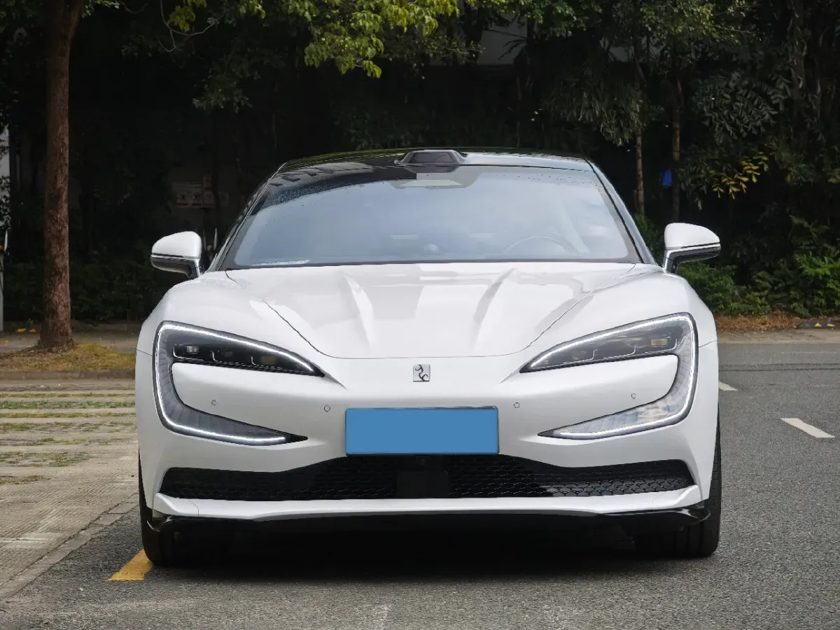 2025 YangWang U7 BEV 135.5KWH,autocango,china used car exporter,china ev exporter,chinese used car exporter,chinese used ev exporter