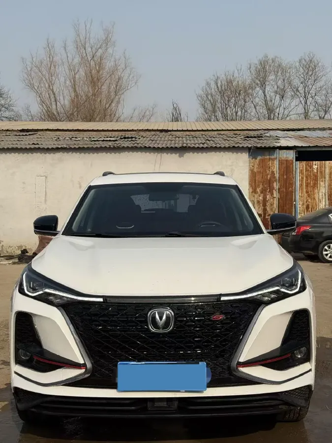 2022 ChangAn CS75 Plus 2.0T 233HP L4 8AT,autocango,china used car exporter,china ev exporter,chinese used car exporter,chinese used ev exporter