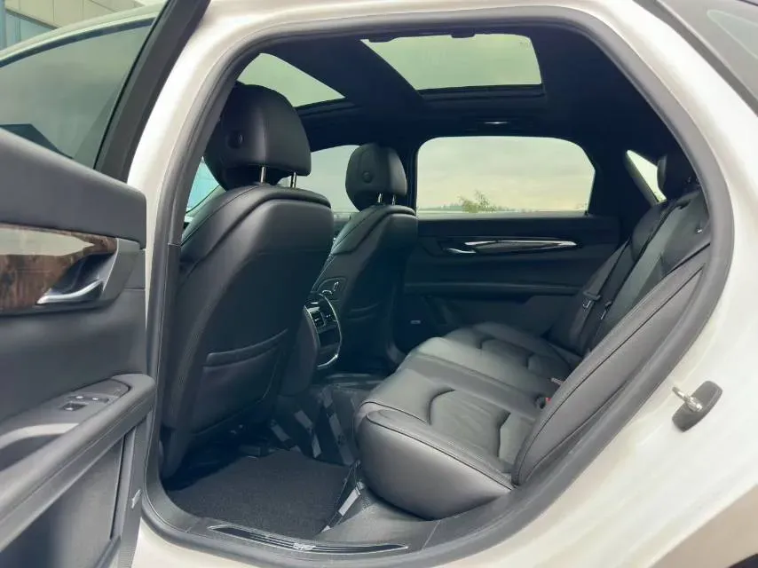 2020 Cadillac CT6 2.0T 241HP L4 10AT,autocango,china used car exporter,china ev exporter,chinese used car exporter,chinese used ev exporter