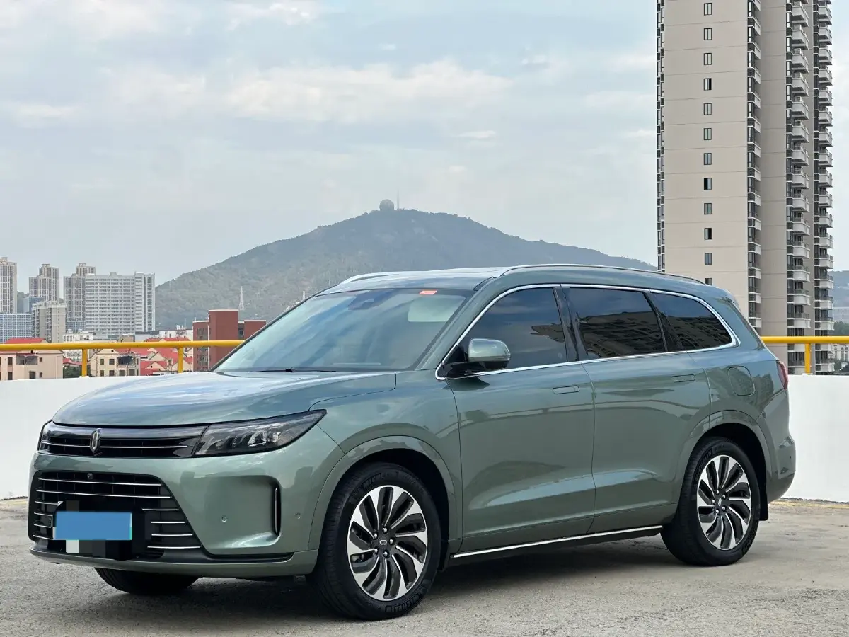 2022 Infiniti Q50L 2.0T 211HP L4 7AT