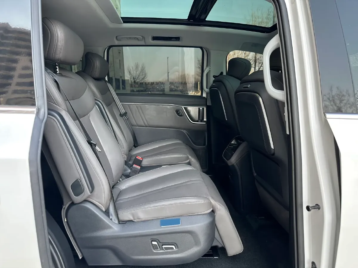 2024 MAXUS DaJia 7 1.5T 150HP L4 1DHT PHEV 39.7KWH,autocango,china used car exporter,china ev exporter,chinese used car exporter,chinese used ev exporter