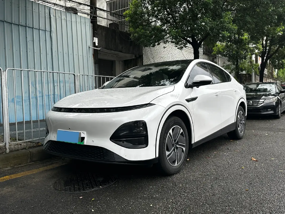 2024 Xpeng G6 BEV 66KWH