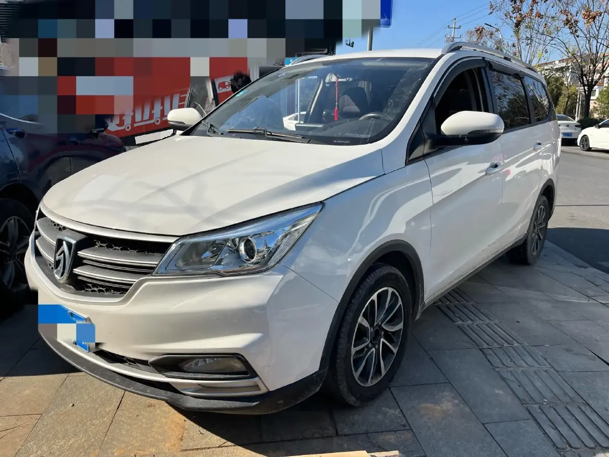 2019 BaoJun 730 1.5L 105HP L4 6MT