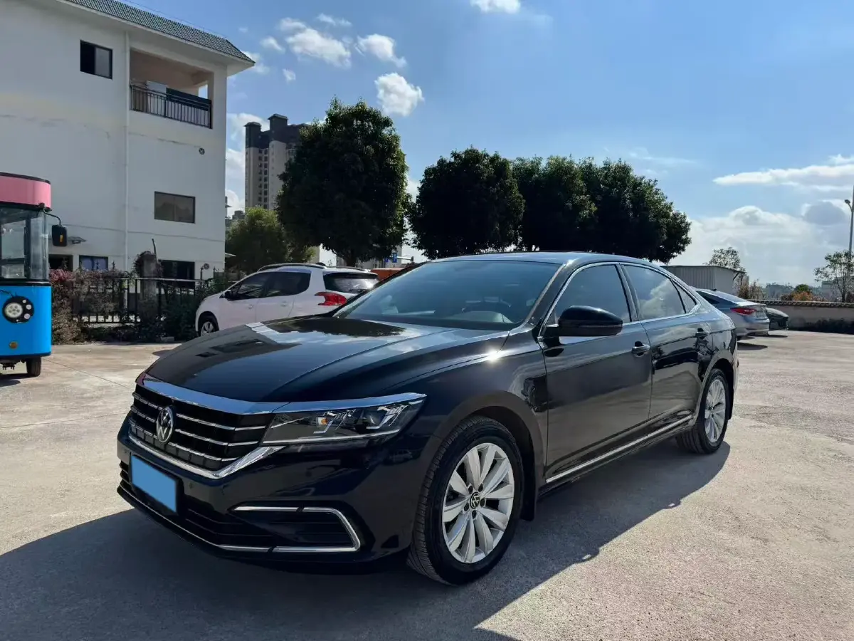 2020 Volkswagen Passat 2.0T 186HP L4 7DCT