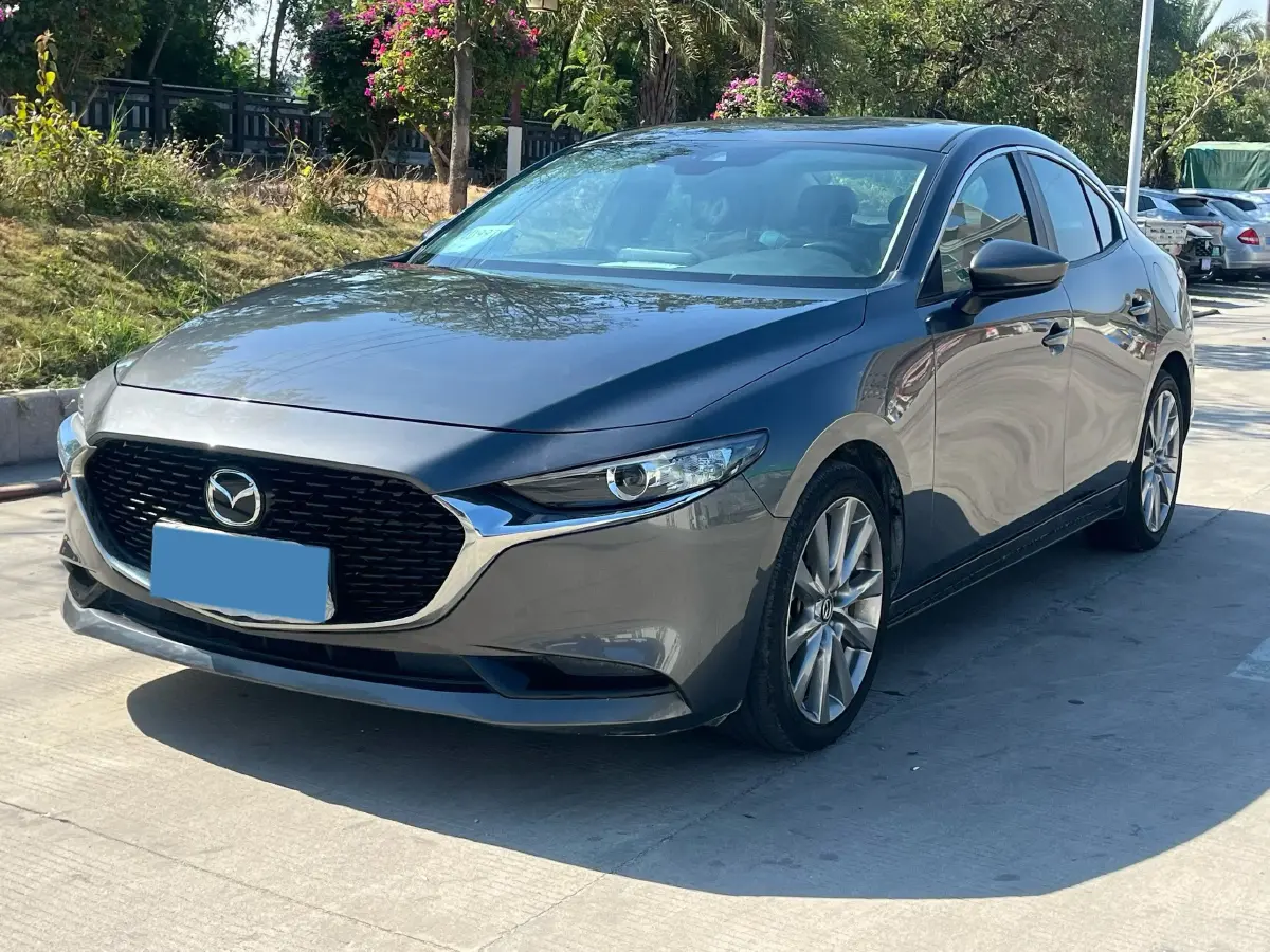 2021 Mazda 3 Axela 2.0L 158HP L4 6AT