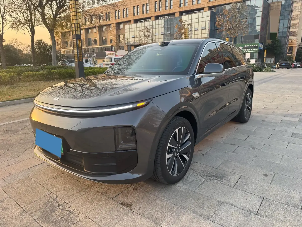 2025 Li L6 Range Extended 154HP L4 REEV