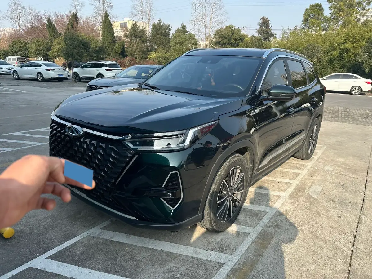 2022 Chery Tiggo 8 PRO 1.6T 197HP L4 7DCT