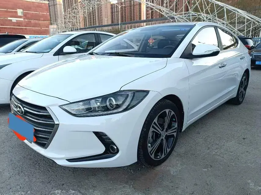 2018 Hyundai Elantra 1.4T 130HP L4 7DCT
