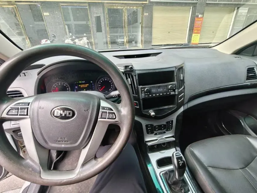 2018 BYD e5 BEV 60.48KWH,autocango,china used car exporter,china ev exporter,chinese used car exporter,chinese used ev exporter