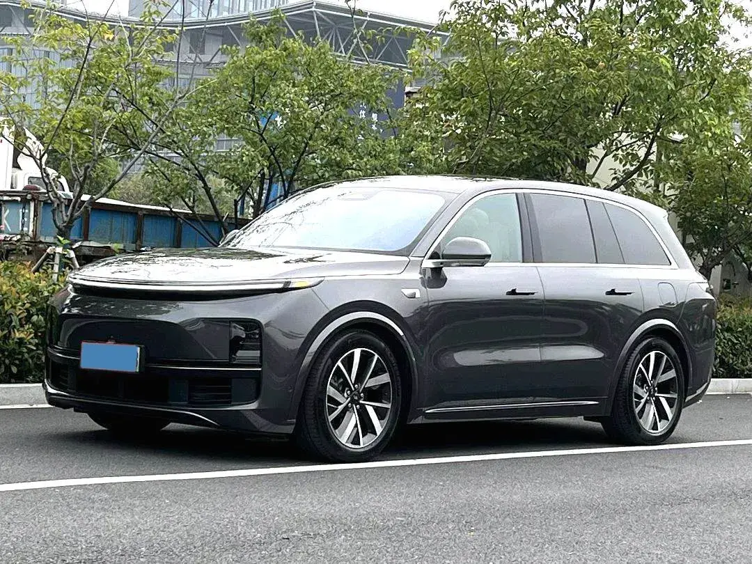 2023 Li L8 Range Extended 154HP REEV 40.9KWH
