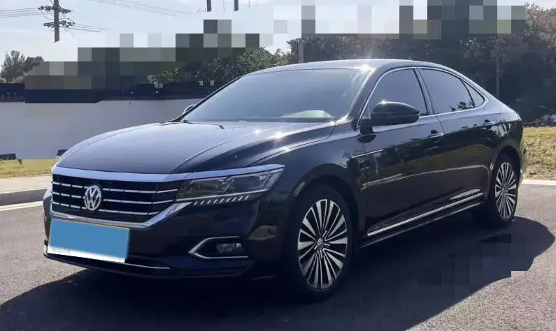 2019 Volvo V40 1.5T 152HP L4 6AT