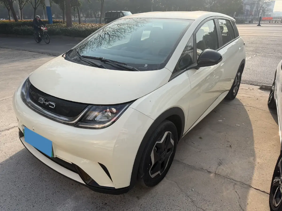 2021 Ford Escort 1.5L 122HP L3 6AT