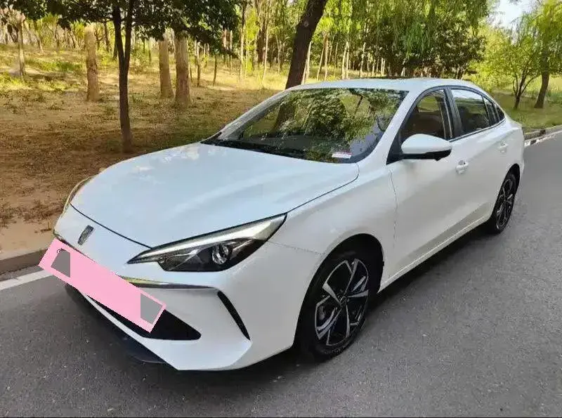 2023 Roewe i5 1.5L 129HP L4 CVT