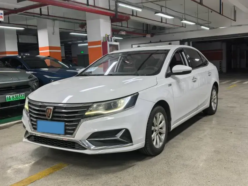 2017 Roewe i6 1.0T 125HP L3 2AT PHEV