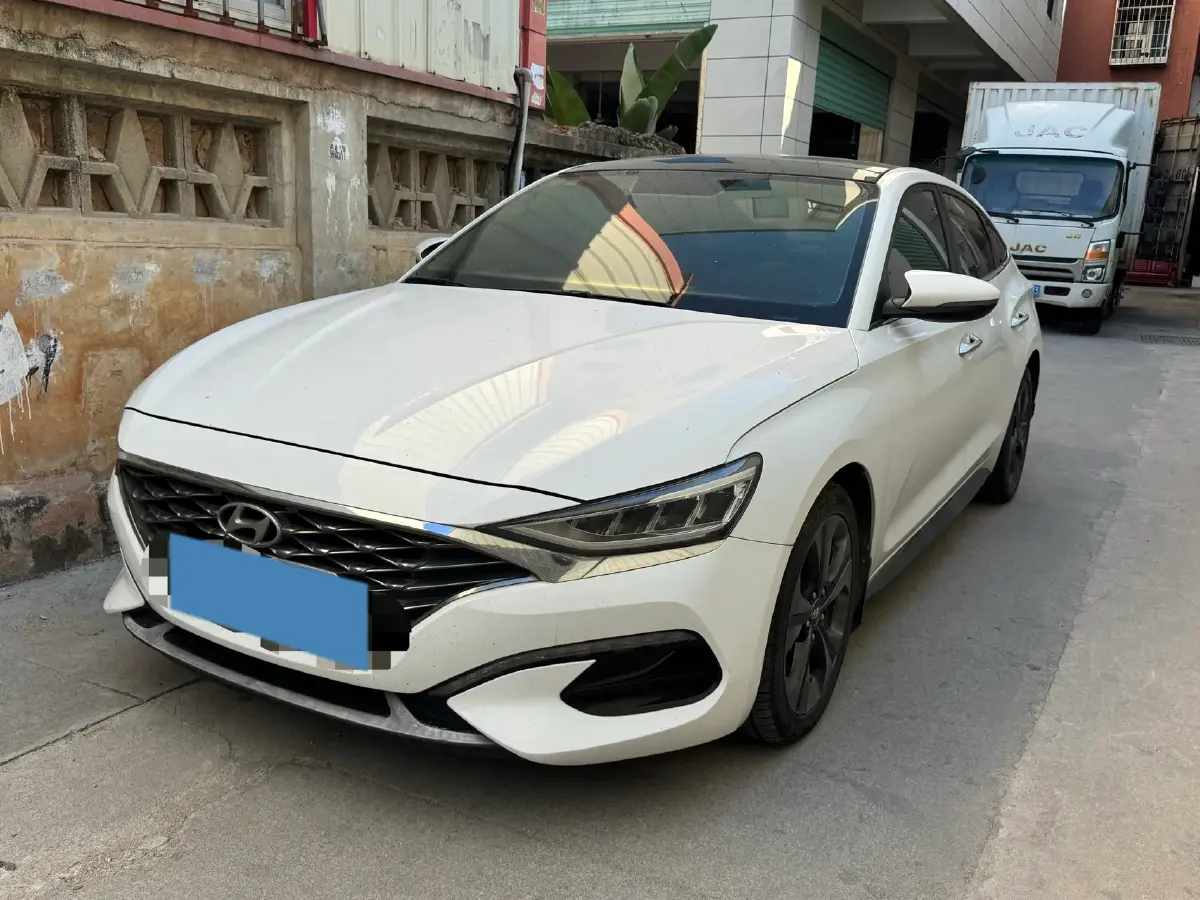 2019 Hyundai La Festa 1.6T 190HP L4 7DCT