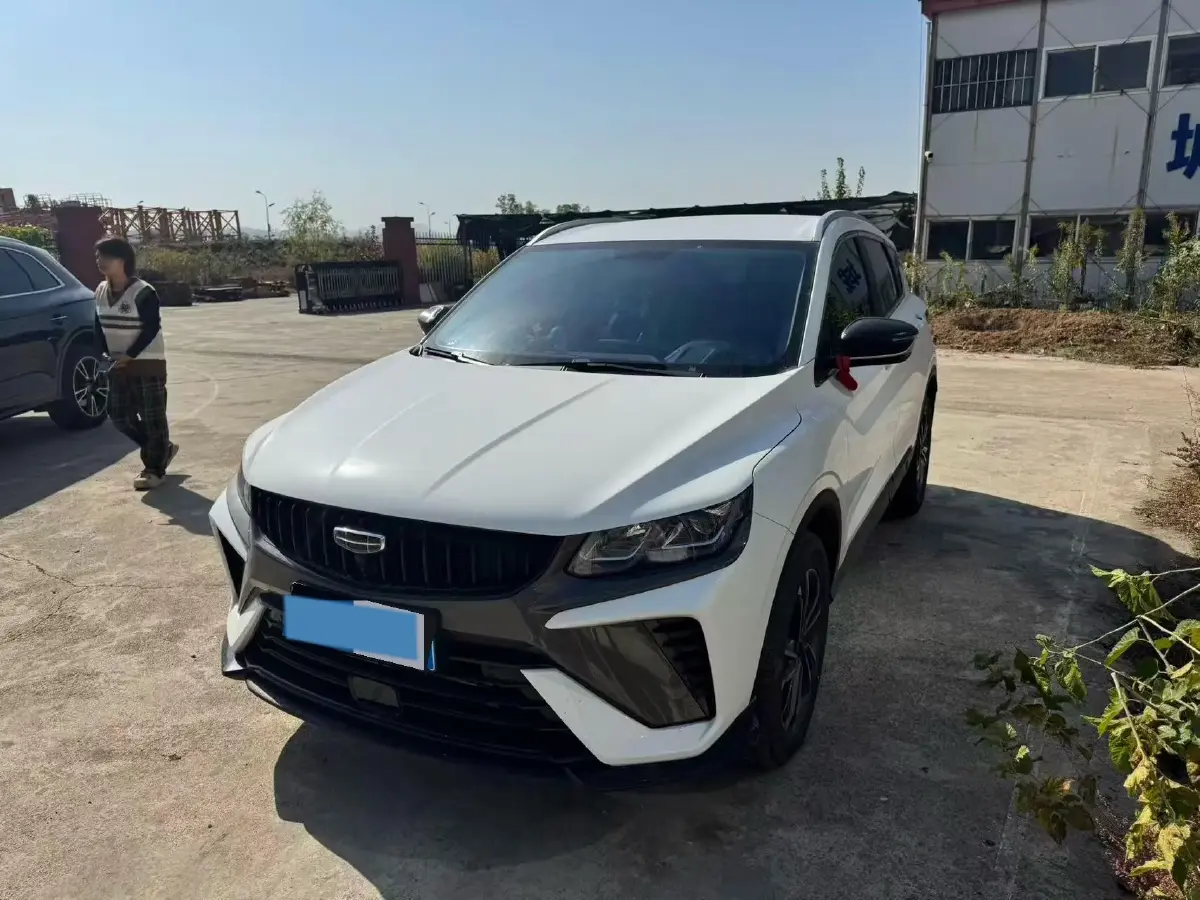 2024 Geely Coolray 1.5T 181HP L4 7DCT