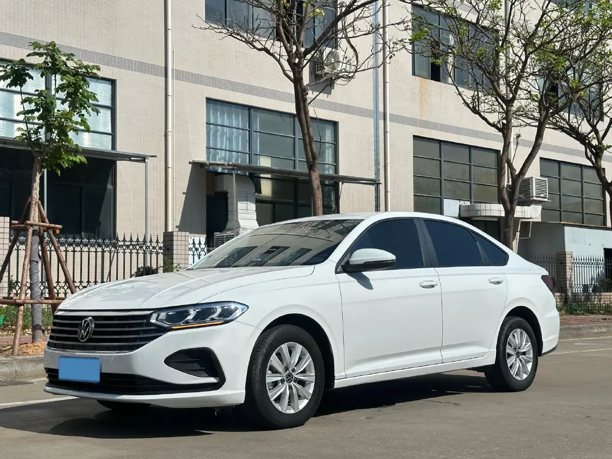 2023 Volkswagen Lavida 1.5L 113HP L4 6AT