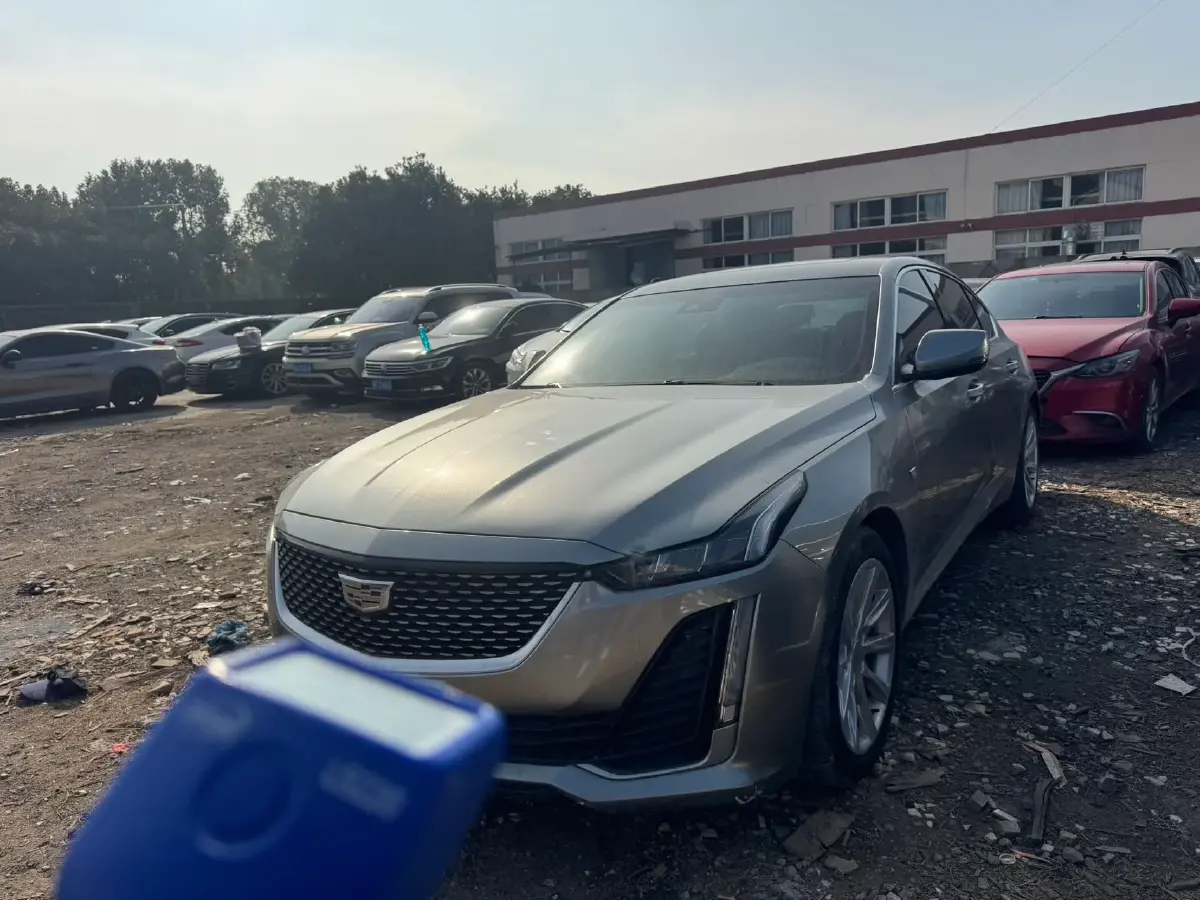 2020 Cadillac CT5 2.0T 237HP L4 10AT