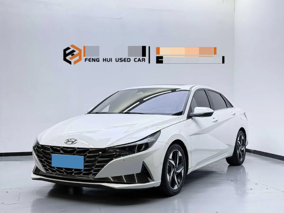 2022 Hyundai Elantra 1.5L 115HP L4 CVT