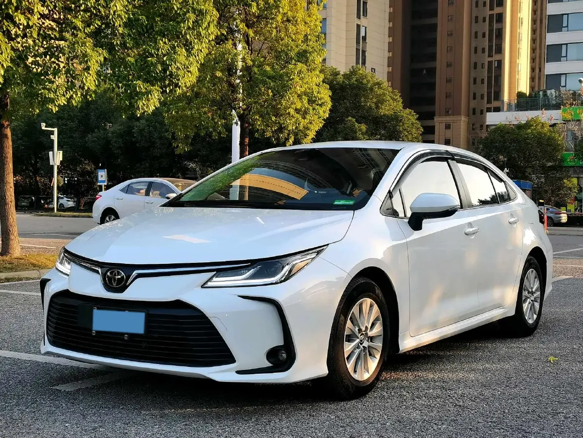 2021 Toyota Corolla 1.2T 116HP L4 CVT