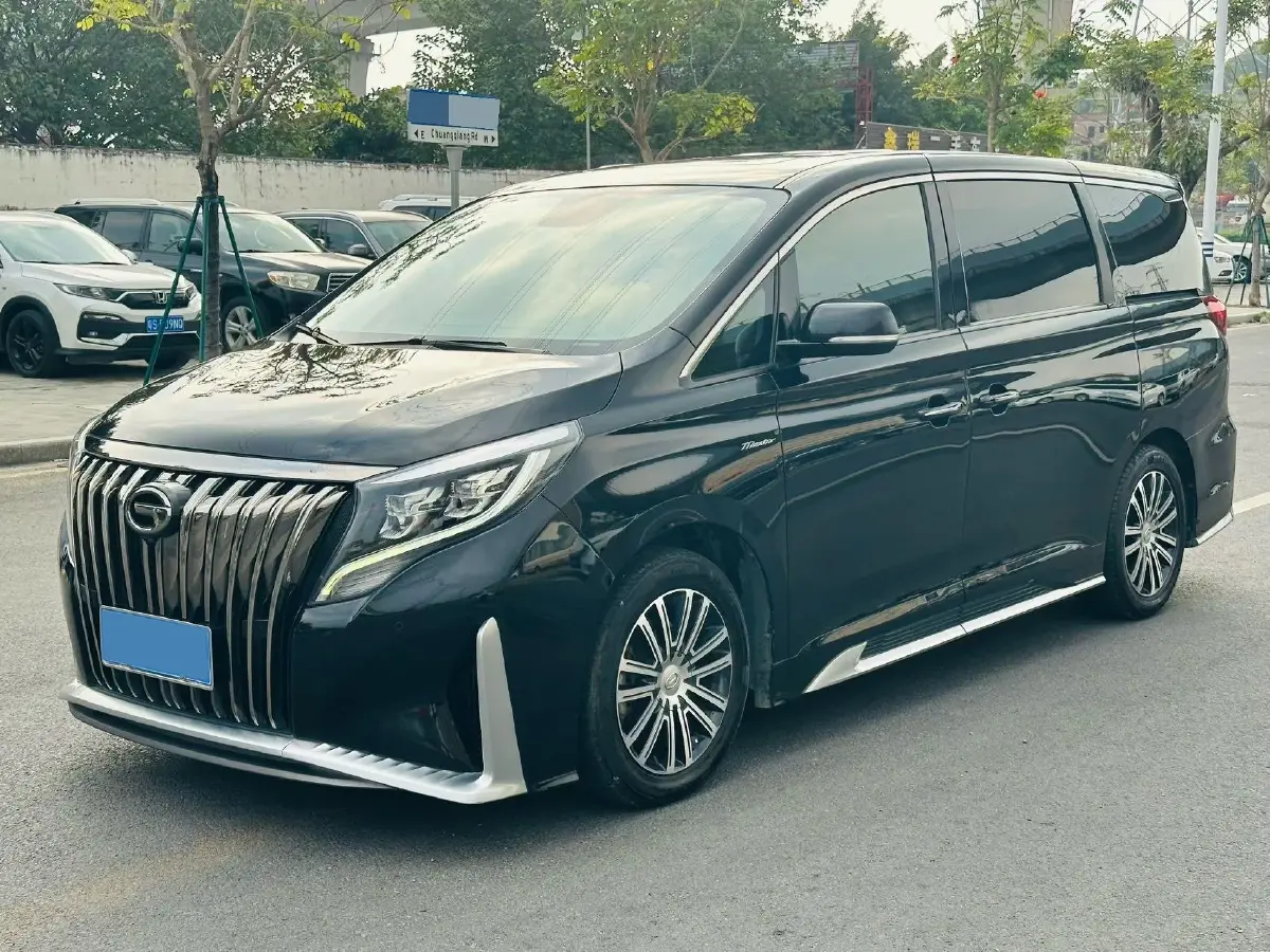 2021 GAC Trumpchi M8 2.0T 252HP L4 8AT