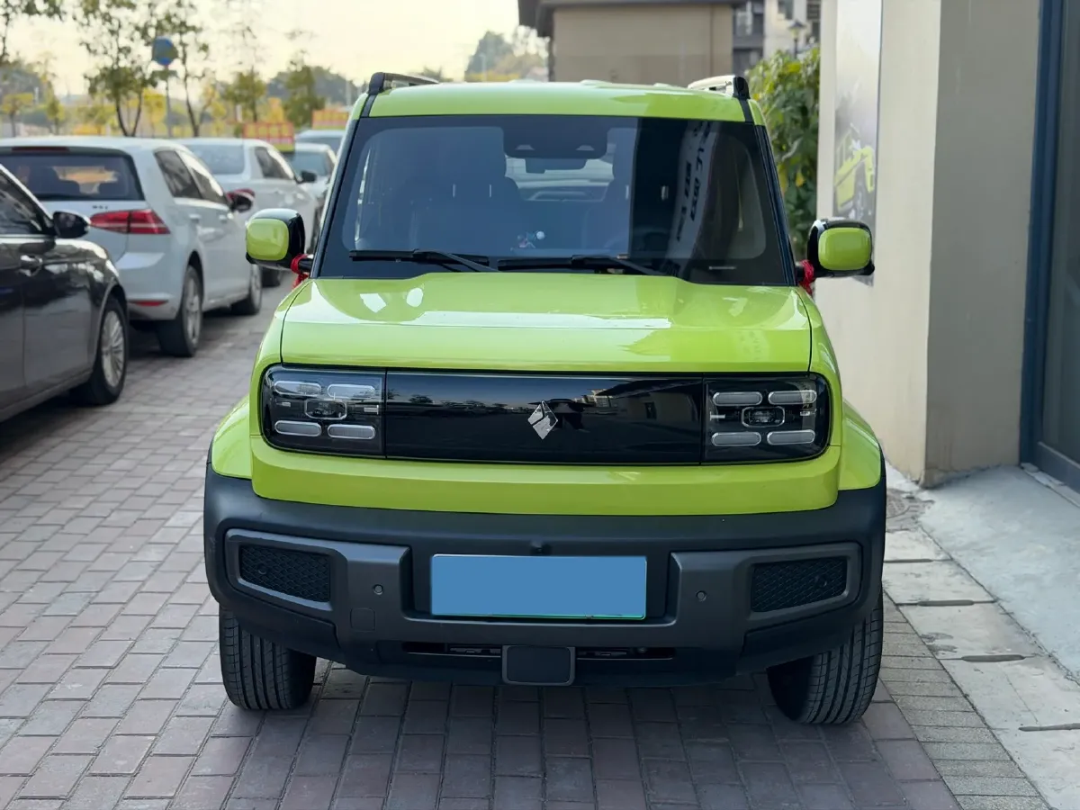 2024 EV House Yue 01 BEV 32.56KWH,autocango,china used car exporter,china ev exporter,chinese used car exporter,chinese used ev exporter