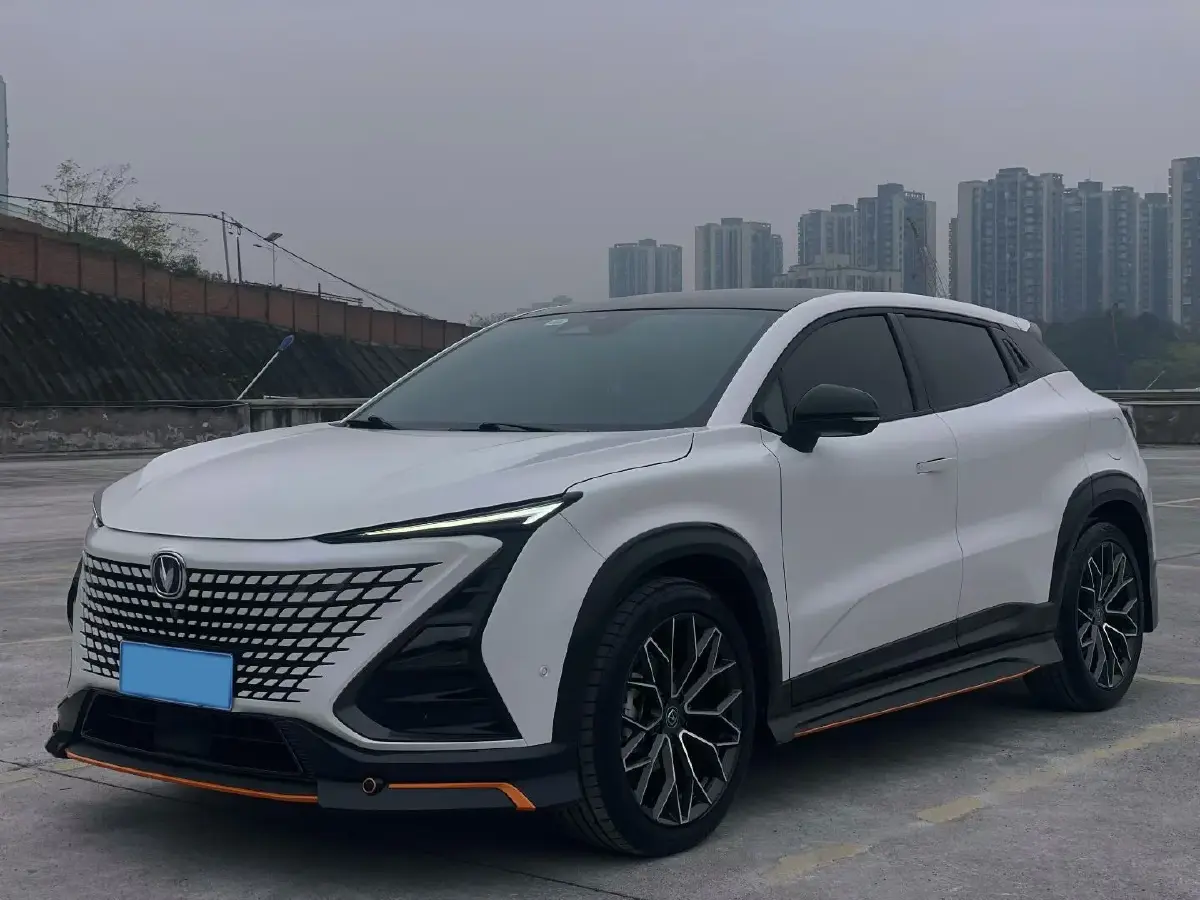 2022 ChangAn UNI-T 1.5T 188HP L4 7DCT