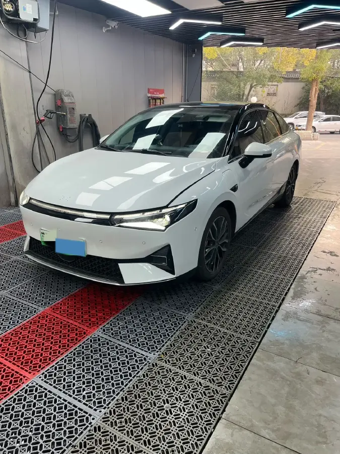 2021 Xpeng P5 BEV 71.4KWH